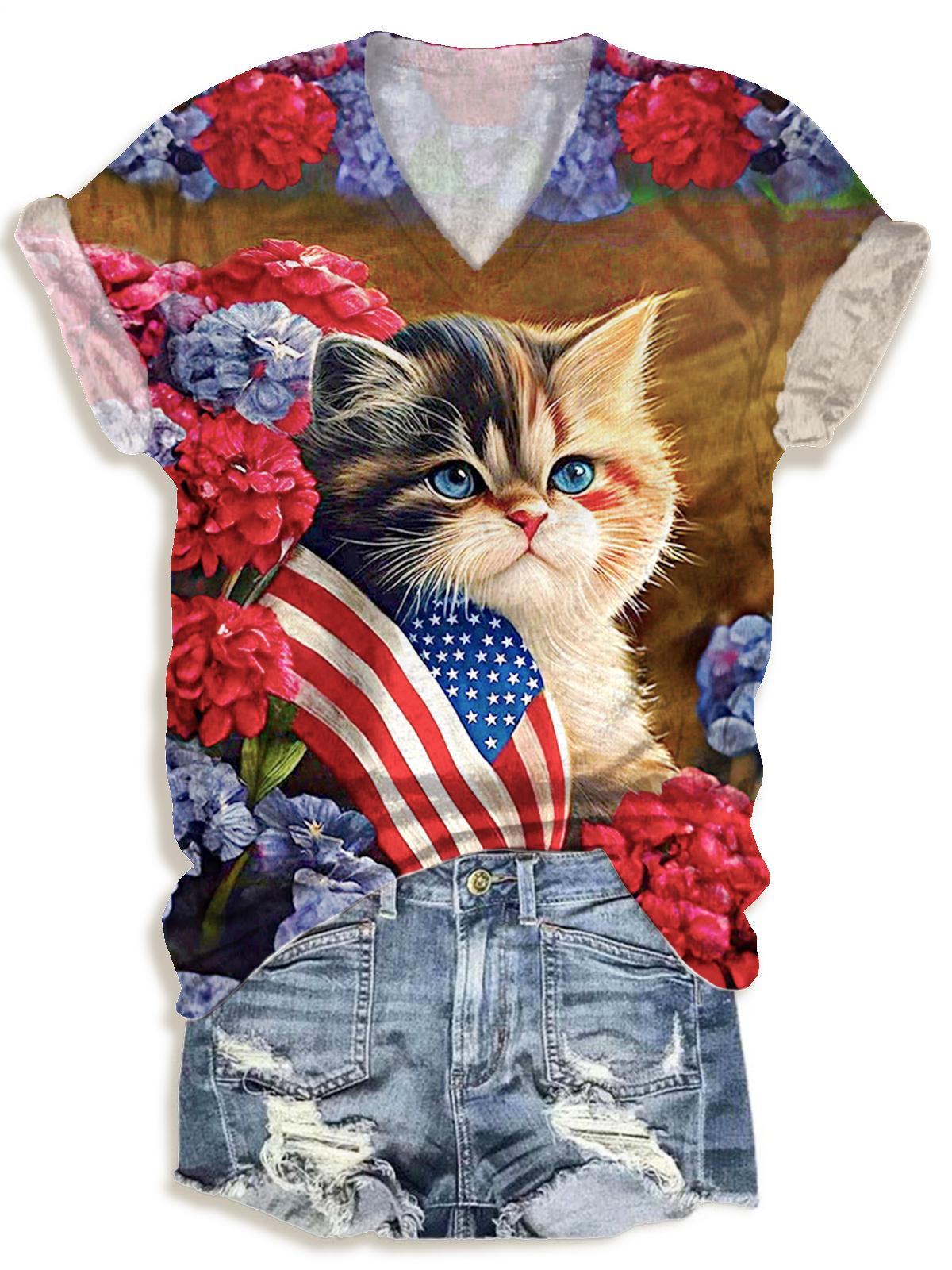 Vintage Kitten Independence Day Flag V-neck T-Shirt