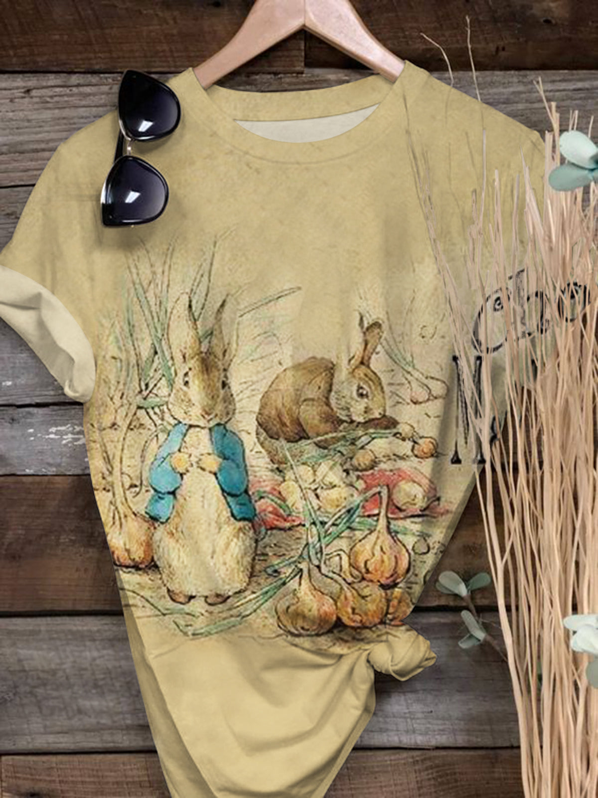 Women's Vintage Bunny Easter Print Crew Neck Top