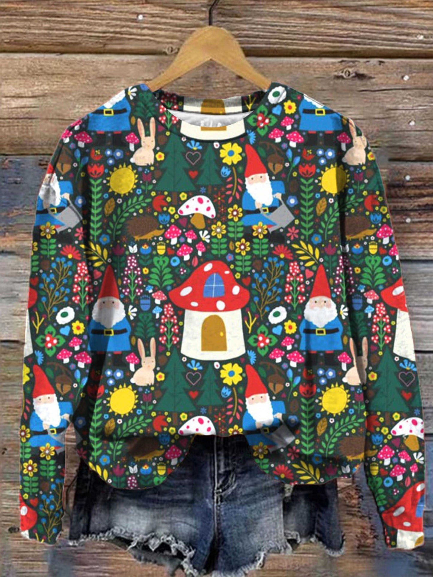 Gnome Home Print Crew Neck Top
