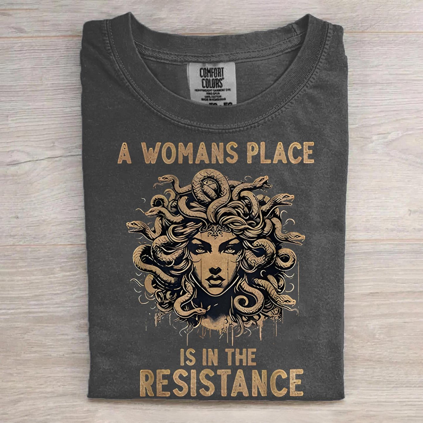 Medusa Feminist Print Retro T-shirt