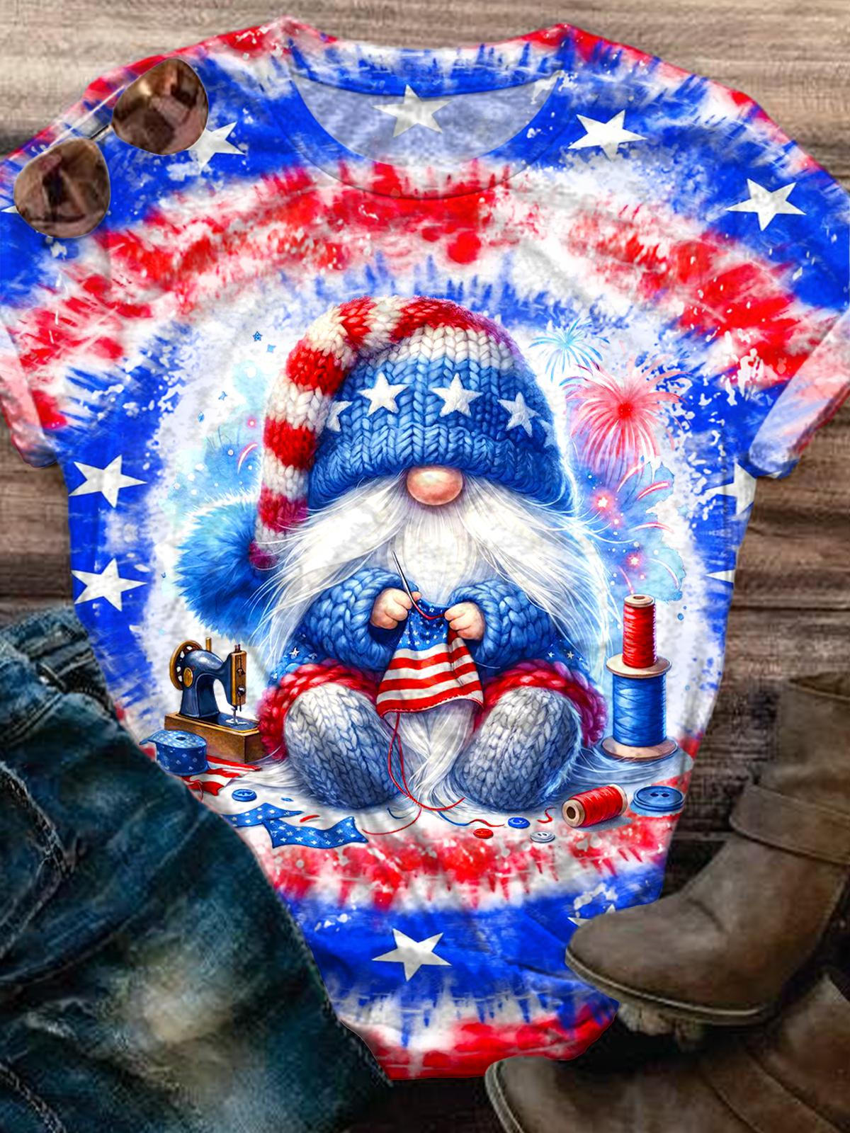 Vintage Independence Day Gnome Printed Crew Neck T-shirt