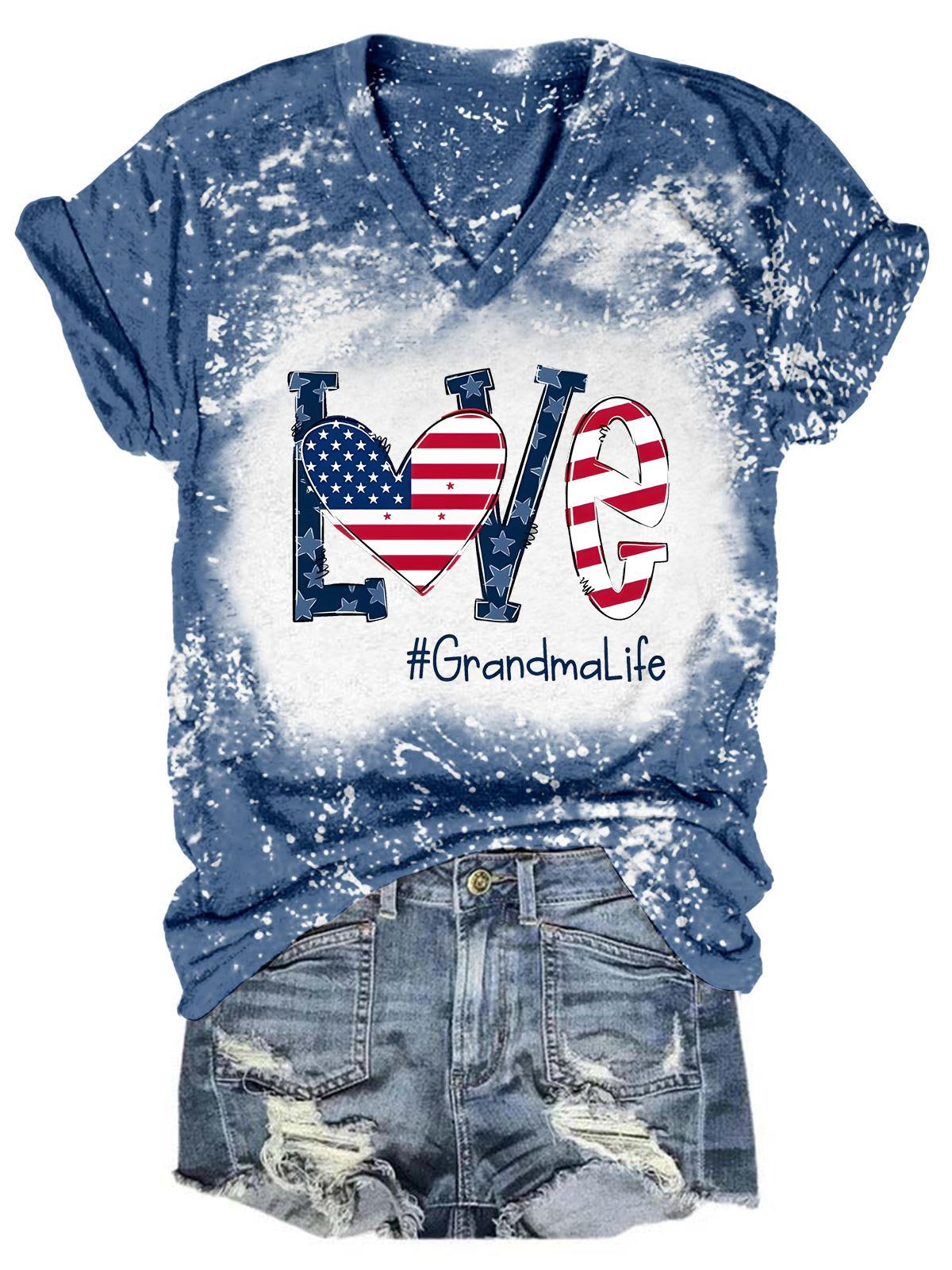 LOVE #Grandma Life T-Shirt mit Flaggendruck und Batikmuster und V-Ausschnitt