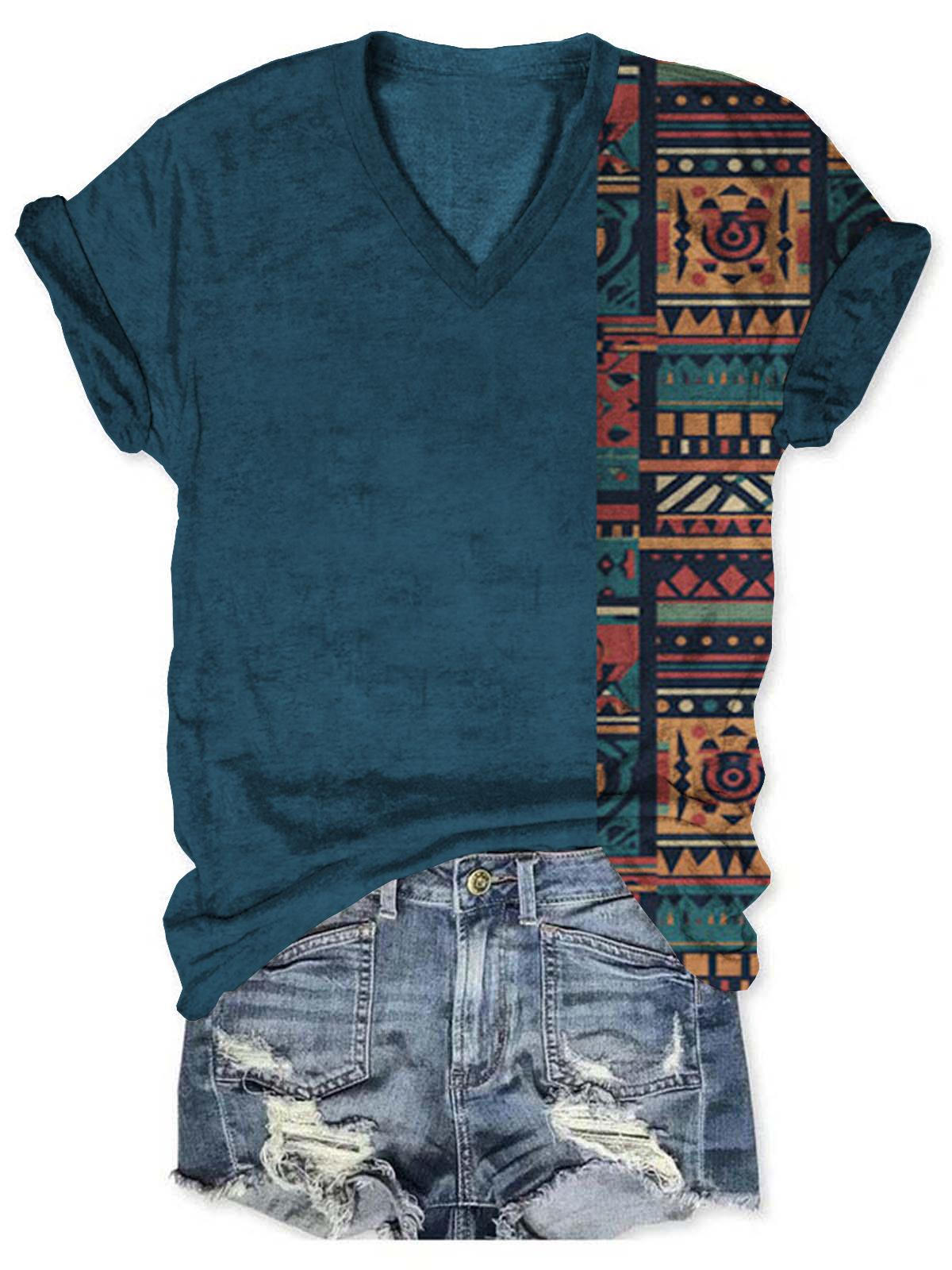 Western Style Aztec Women's Short Sleeve T-Shirt